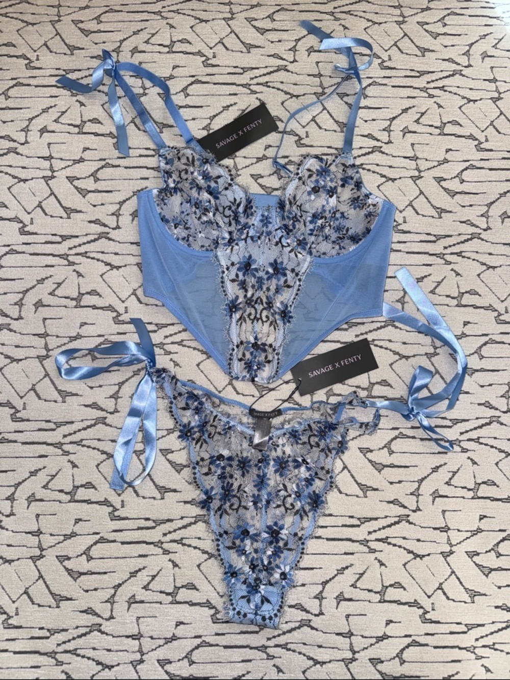 Savage X Fenty Light Blue Floral Lace Bustier & Tie-Side Thong
